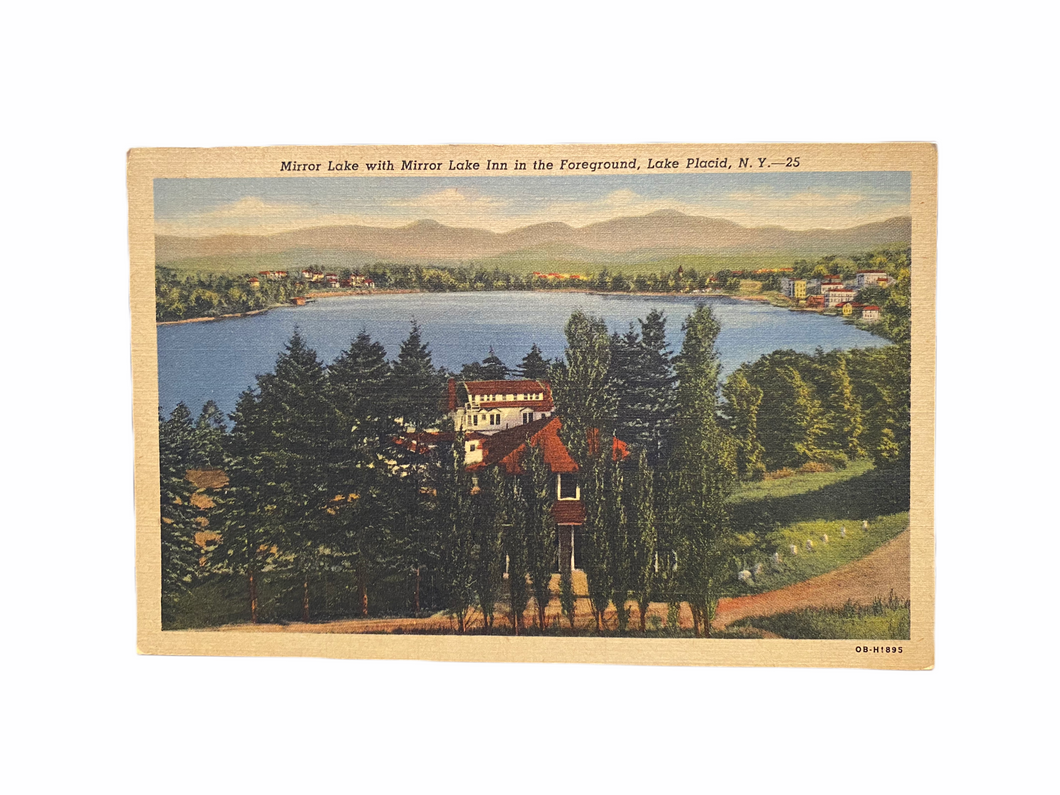 Mirror Lake with Mirror Lake Inn in the Foreground, Lake Placid, N.Y. Linen Era Postcard (1930-1945) Unused